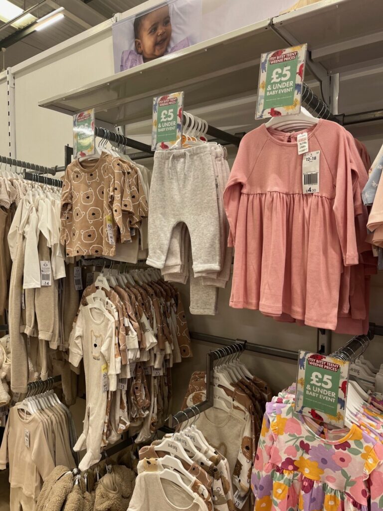A6 Reflex Prime Sign Holder in Matalan Childrenswear